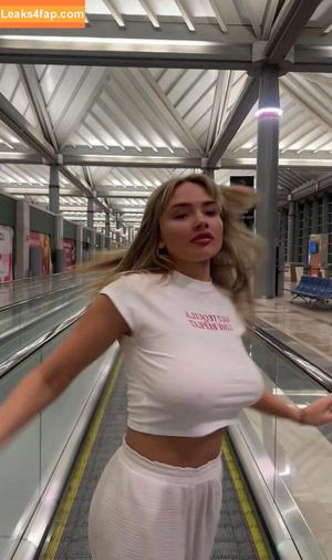 Natalie Alyn Lind фото #0749