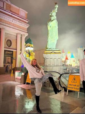 Natalie Alyn Lind фото #0777