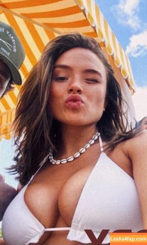 Natalie Alyn Lind photo #0789