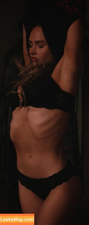 Natalie Alyn Lind photo #0809