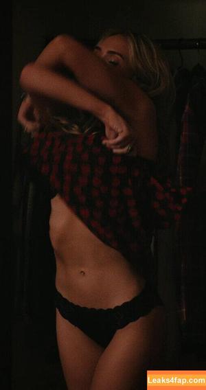 Natalie Alyn Lind photo #0817
