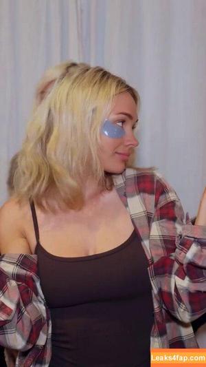 Natalie Alyn Lind photo #1003