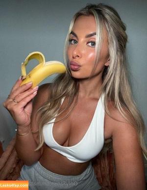 Natalie Brooks photo #0336