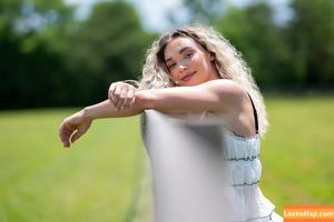 Natalie Decker photo #0282