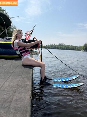 Natalie Decker photo #0289