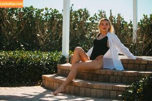 Natalie Decker фото #0297