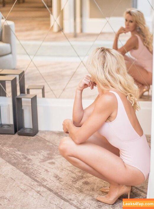 Natalie Gulbis / nataliegulbis leaked photo photo #0060