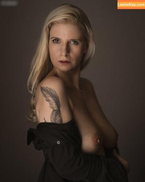 Natalie Hocke photo #0053