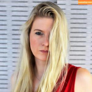 Natalie Hocke photo #0065