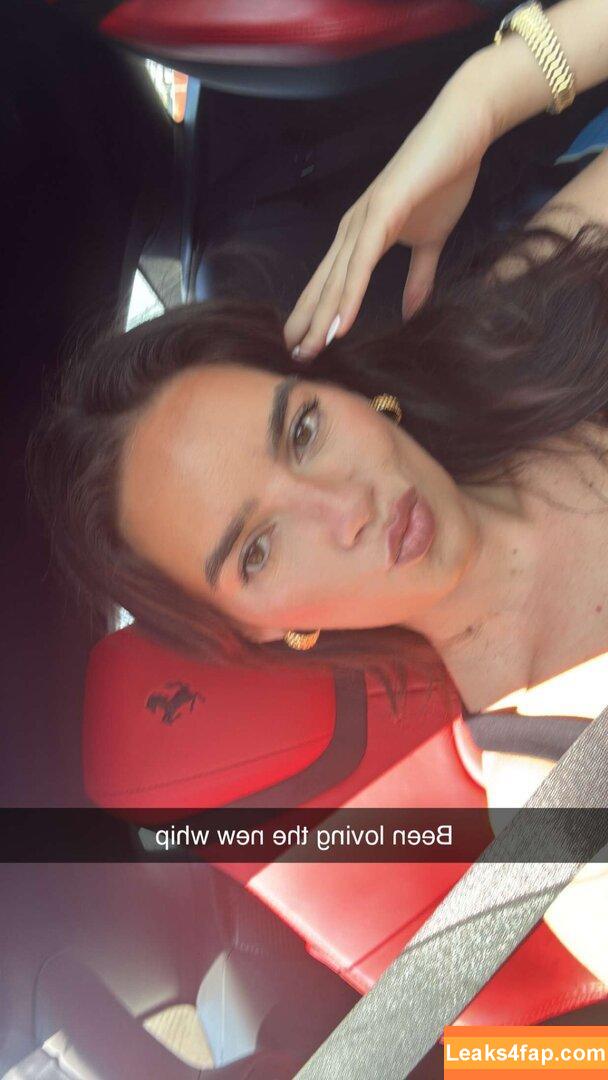 Natalie Mariduena / natalinanoel leaked photo photo #0140