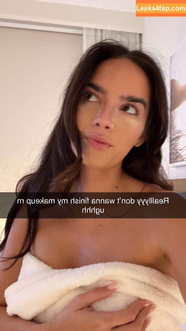 Natalie Mariduena / natalinanoel leaked photo photo #0150