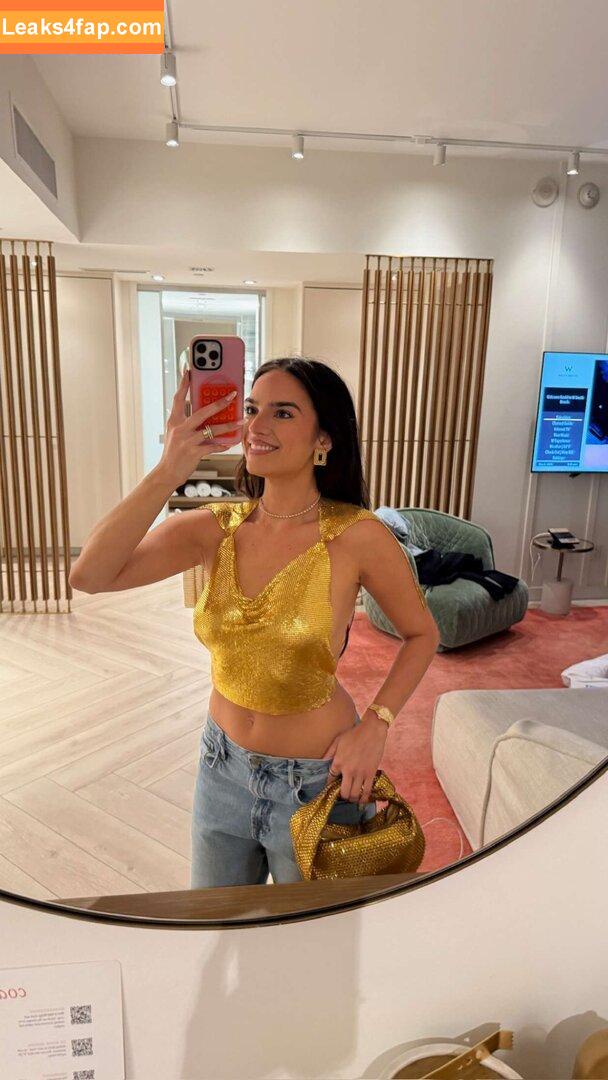 Natalie Mariduena / natalinanoel leaked photo photo #0156