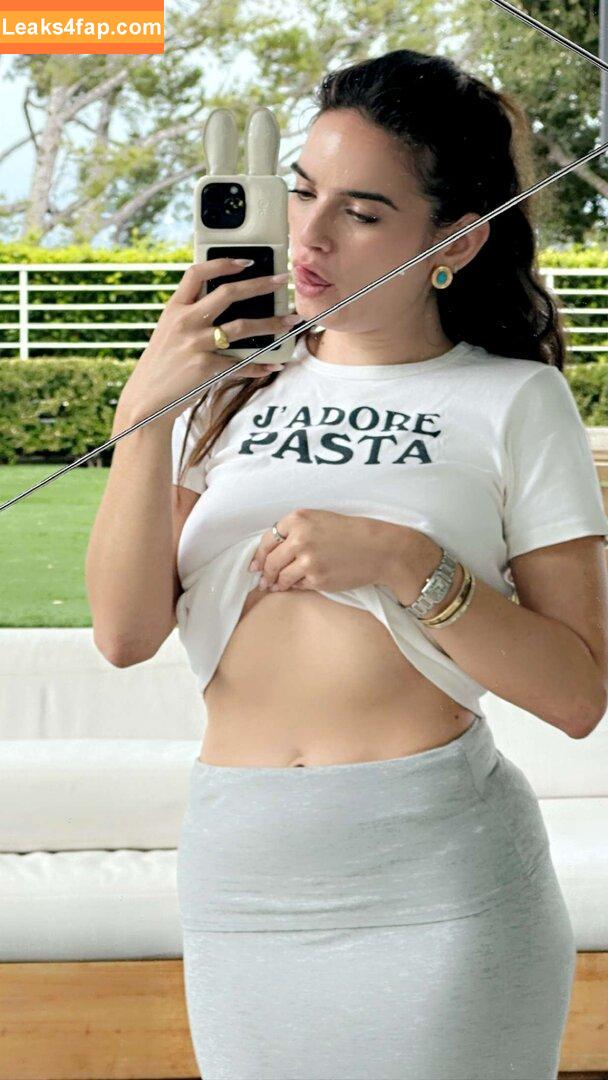 Natalie Mariduena / natalinanoel leaked photo photo #0178