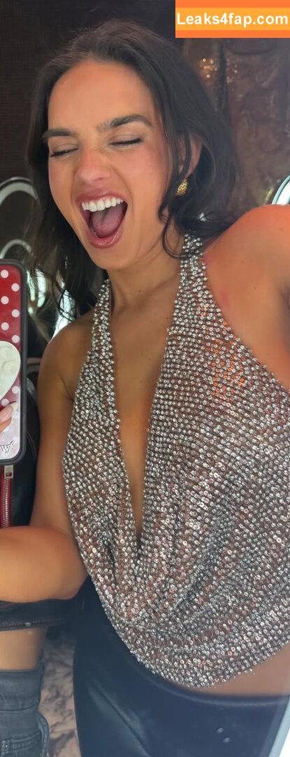 Natalie Mariduena / natalinanoel слитое фото фото #0191