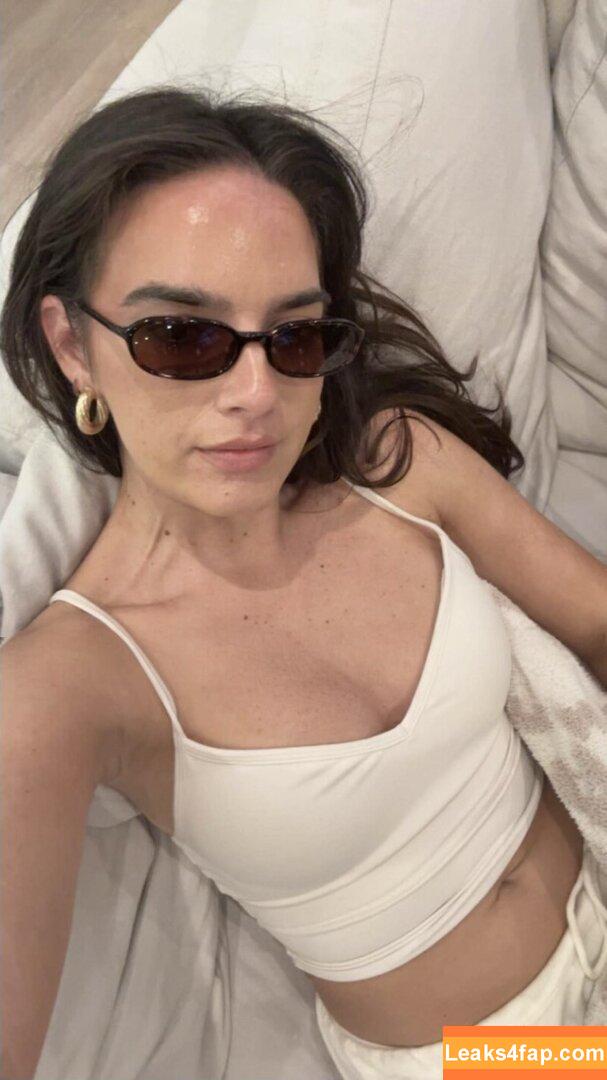 Natalie Mariduena / dailynatalina / https: / natalinanoel leaked photo photo #0237