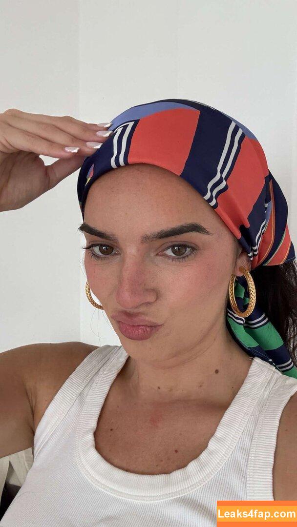 Natalie Mariduena / dailynatalina / https: / natalinanoel leaked photo photo #0260