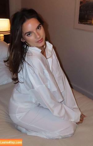 Natalie Mariduena photo #0111