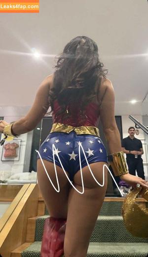 Natalie Mariduena photo #0187