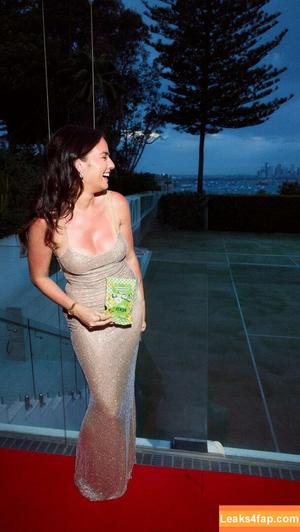 Natalie Mariduena photo #0220