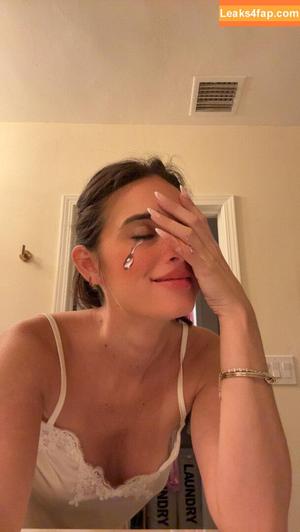 Natalie Mariduena photo #0289