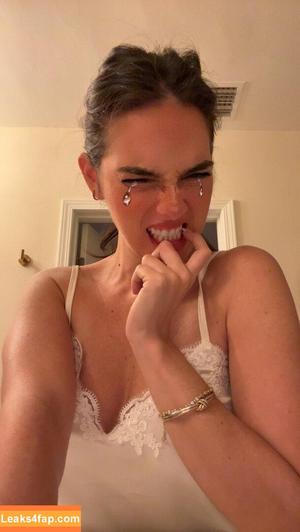 Natalie Mariduena photo #0295