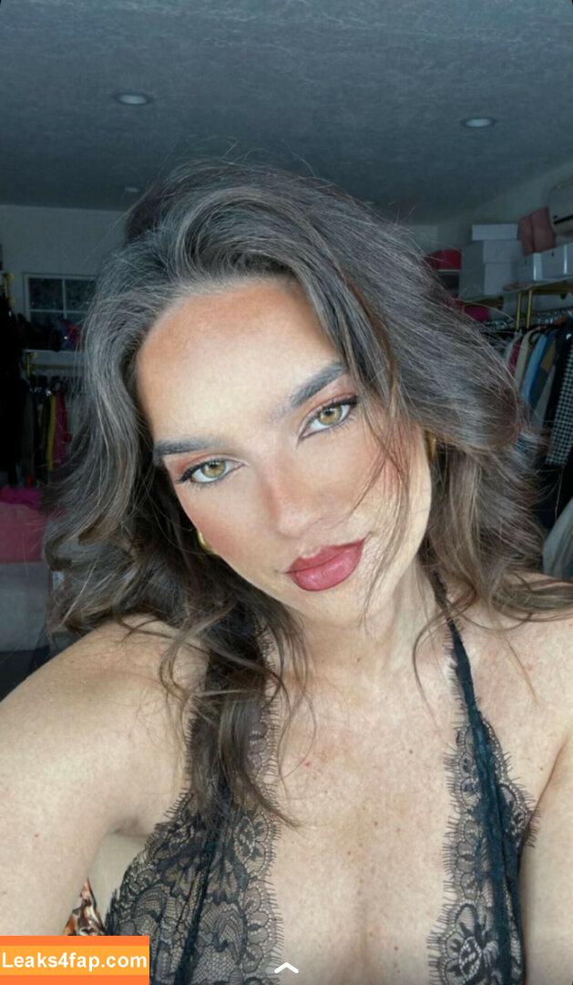 Natalie Noel / Mariduena / https: / natalienoelledfw / natalinanoel leaked photo photo #0836