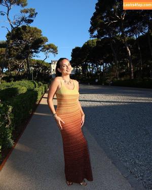 Natalie Noel photo #1045