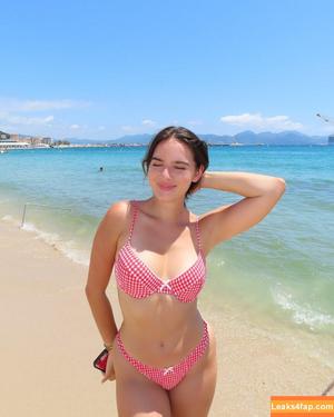 Natalie Noel photo #1049