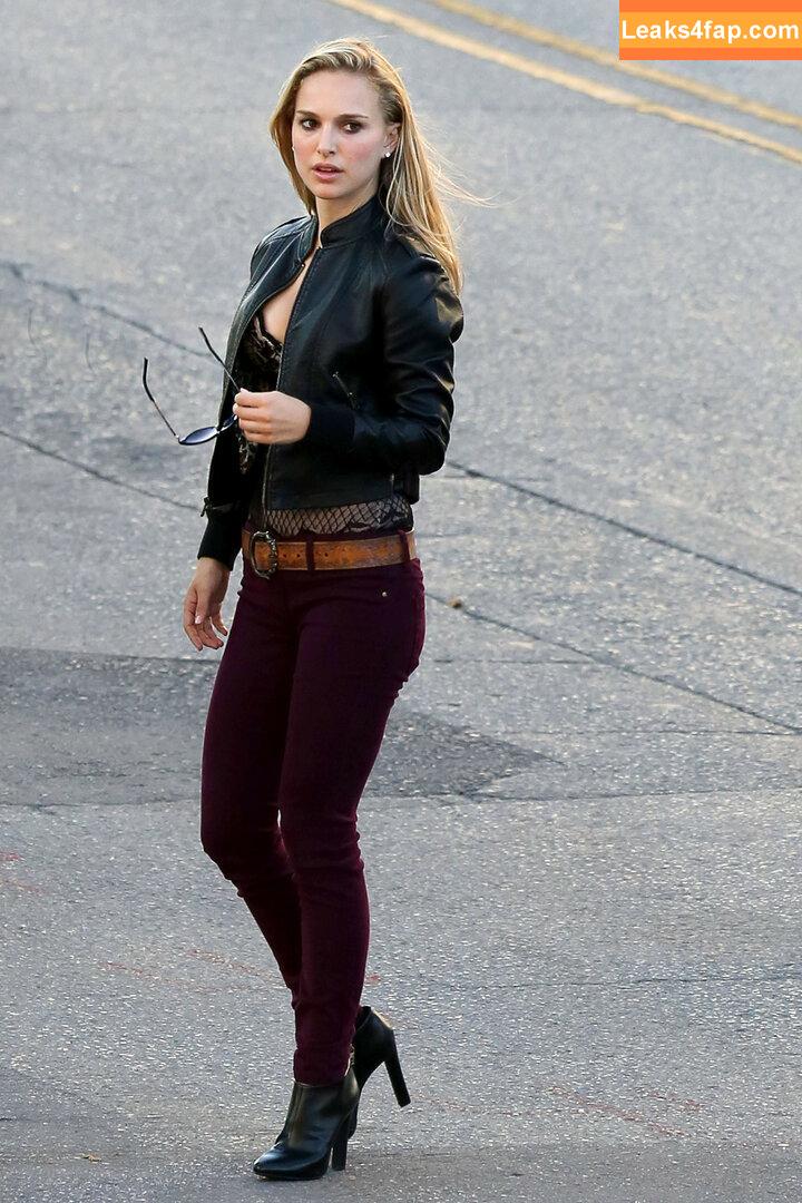 Natalie Portman / natalieportman слитое фото фото #0006