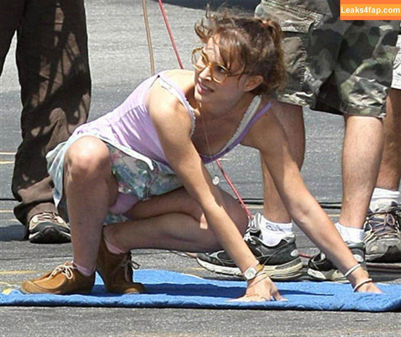 Natalie Portman / natalieportman слитое фото фото #0029