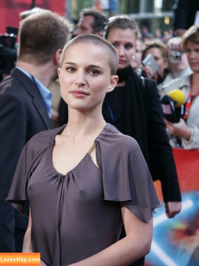 Natalie Portman / natalieportman слитое фото фото #0233