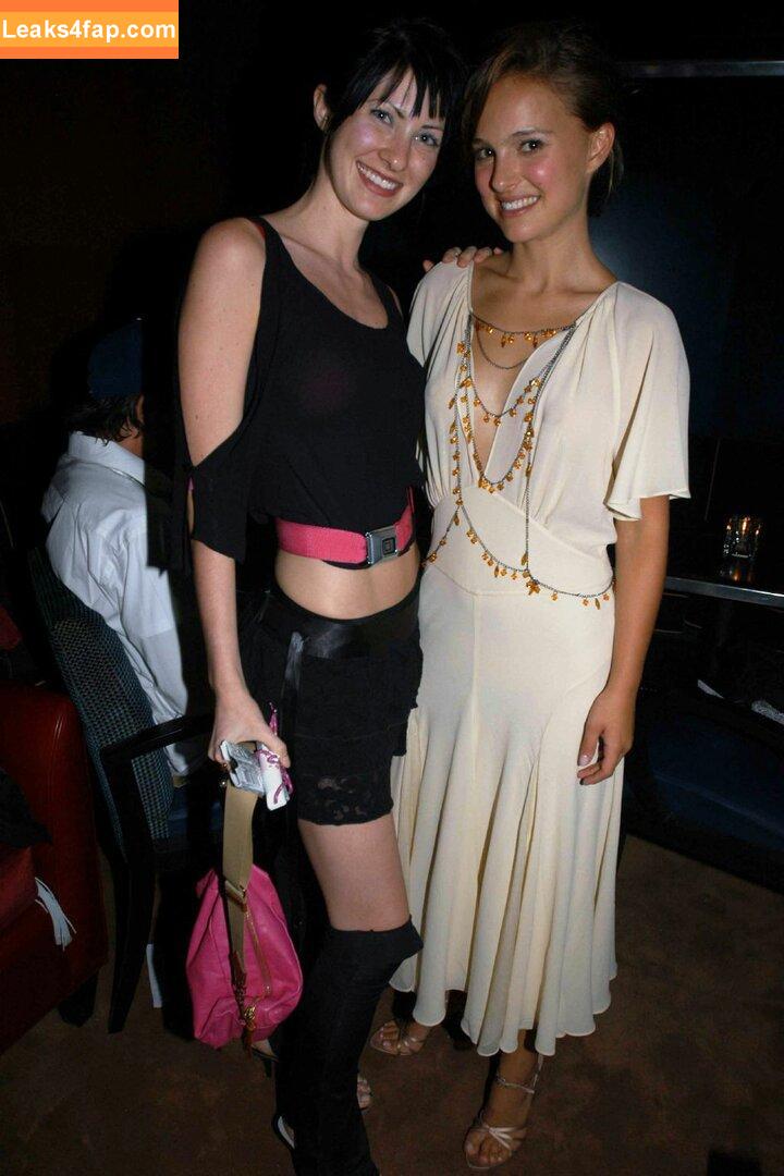 Natalie Portman / natalieportman слитое фото фото #0236