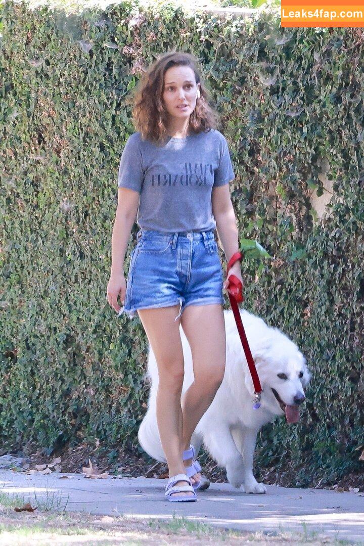 Natalie Portman / natalieportman слитое фото фото #0245