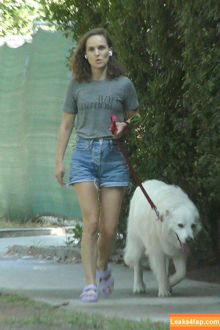 Natalie Portman / natalieportman слитое фото фото #0249