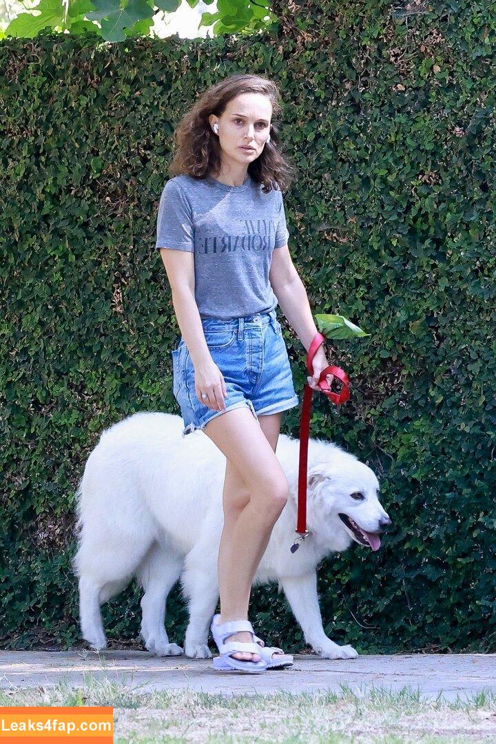 Natalie Portman / natalieportman слитое фото фото #0252