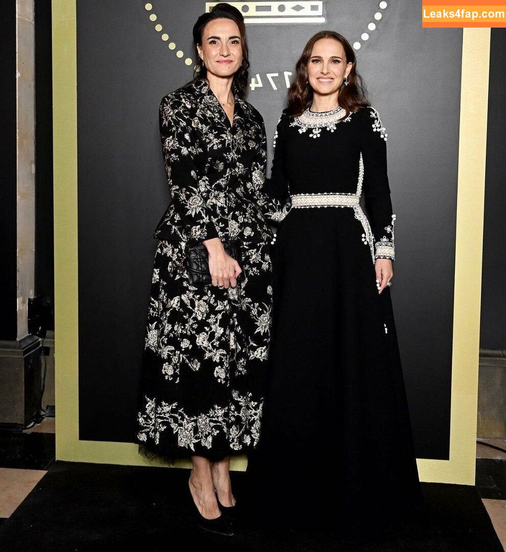 Natalie Portman / natalieportman слитое фото фото #0285