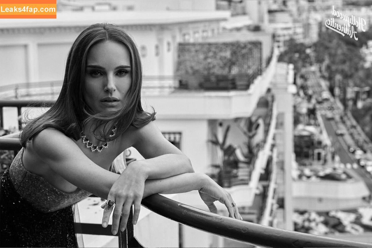 Natalie Portman / natalieportman слитое фото фото #0311