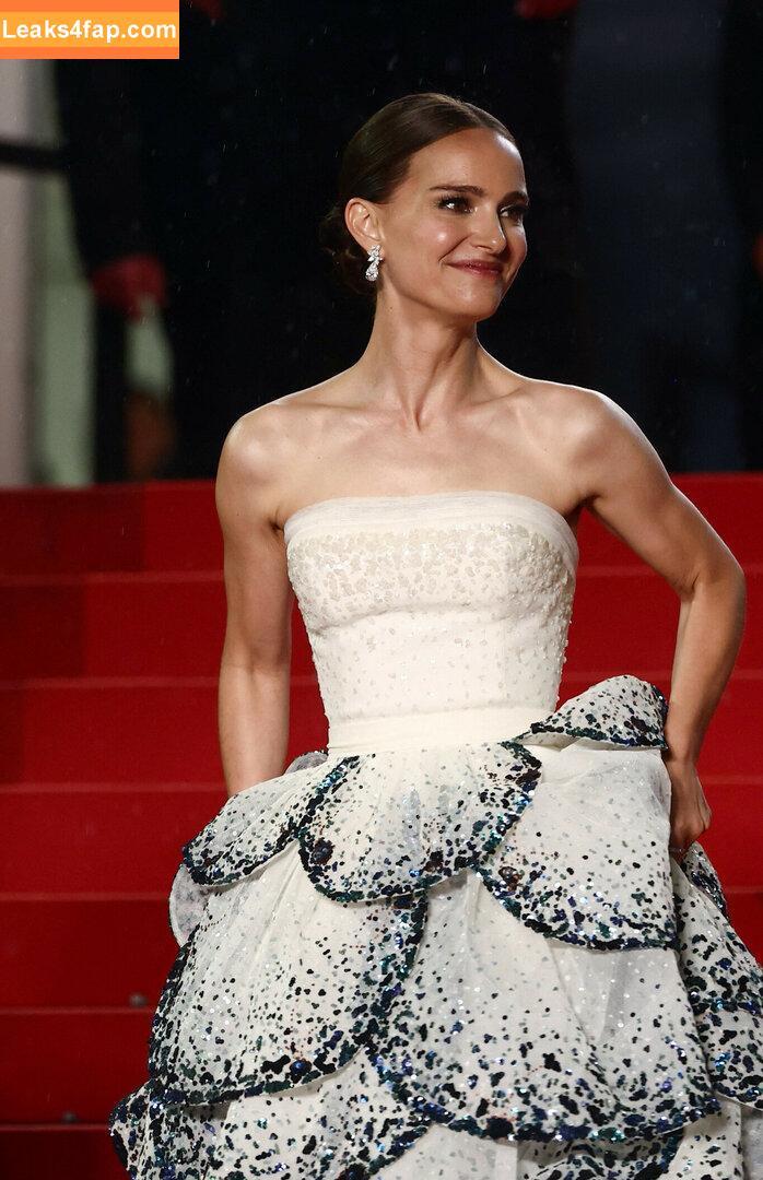 Natalie Portman / natalieportman слитое фото фото #0343