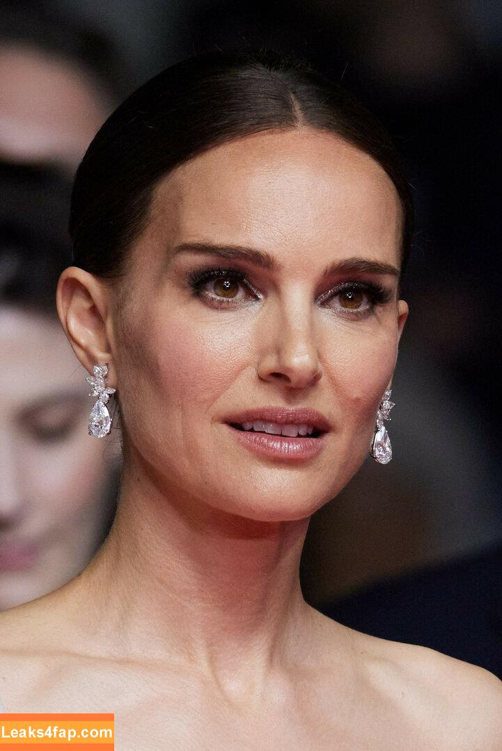 Natalie Portman / natalieportman слитое фото фото #0347