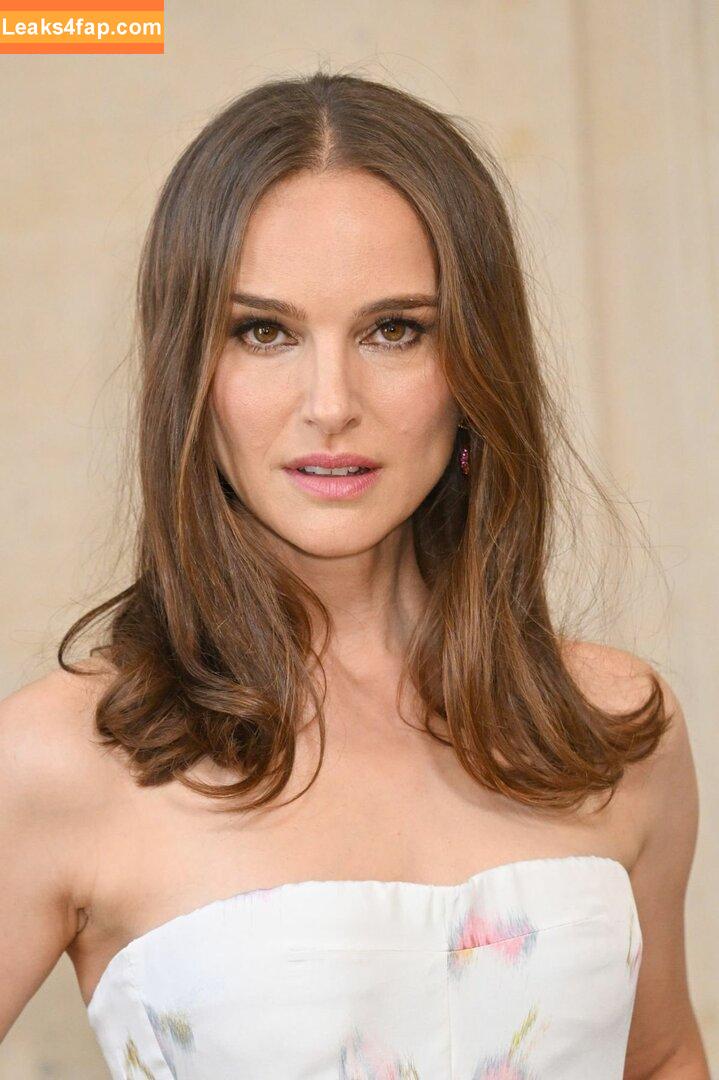 Natalie Portman / natalieportman слитое фото фото #0353