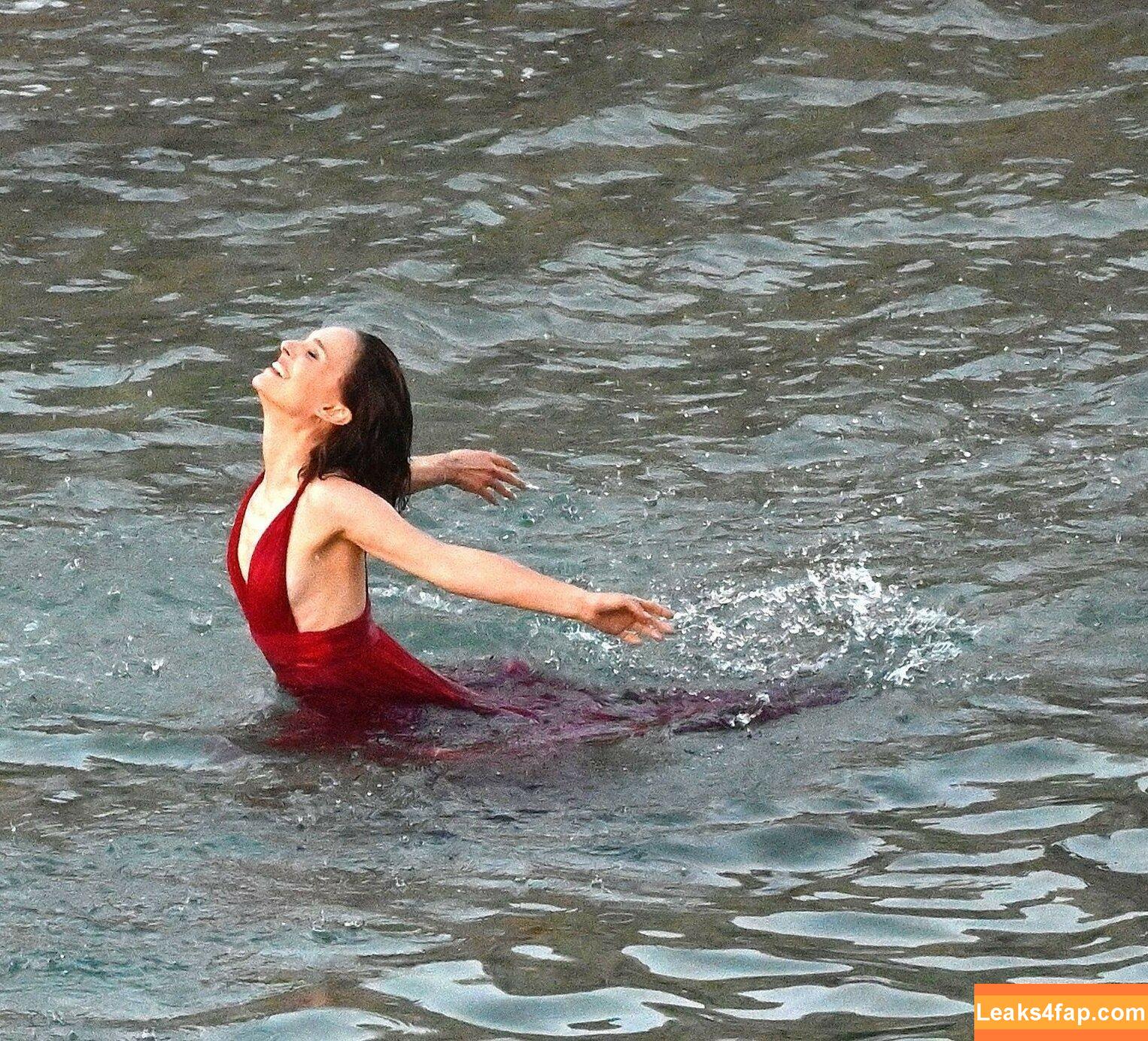 Natalie Portman / natalieportman слитое фото фото #0373