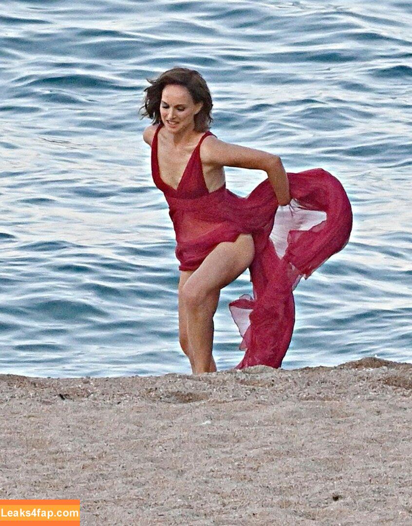 Natalie Portman / natalieportman слитое фото фото #0379