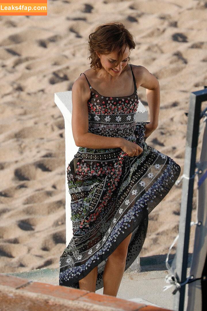 Natalie Portman / natalieportman слитое фото фото #0387