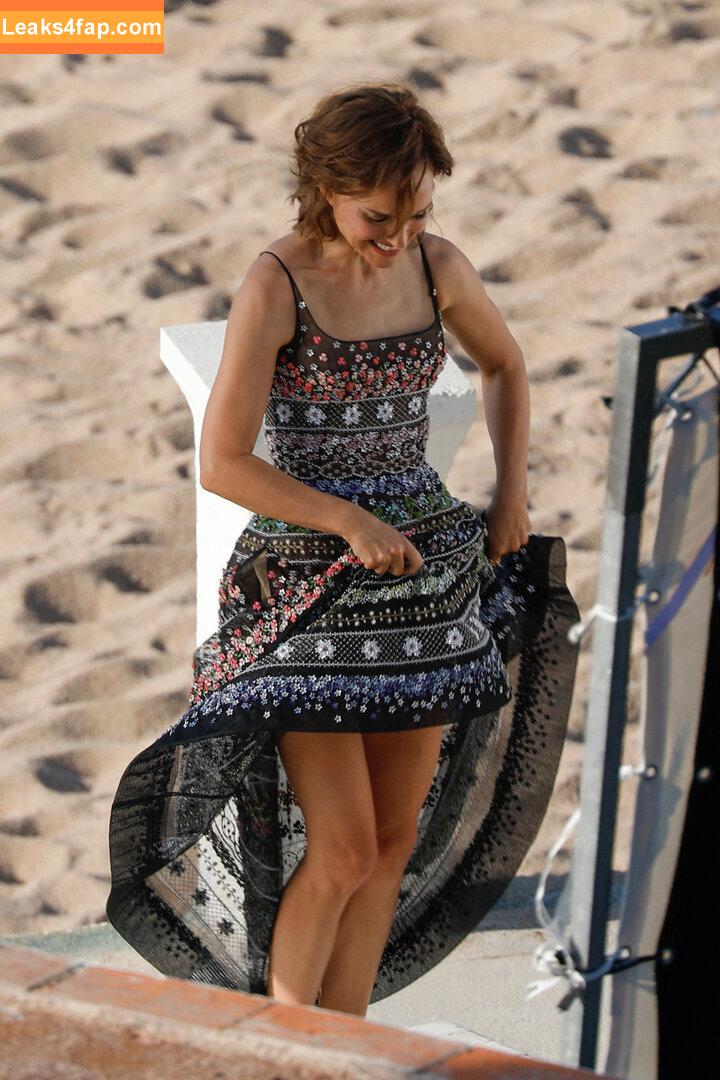 Natalie Portman / natalieportman слитое фото фото #0412