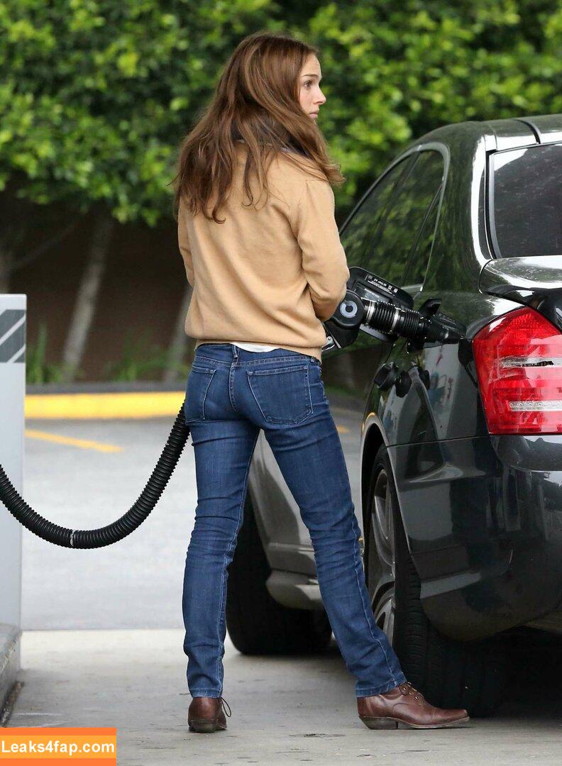 Natalie Portman / natalieportman слитое фото фото #0435