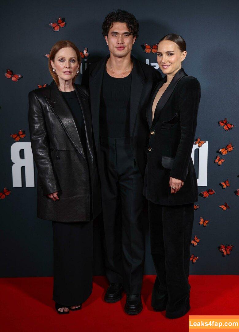 Natalie Portman / natalieportman слитое фото фото #0639