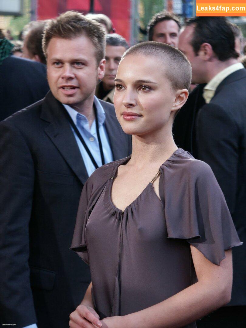 Natalie Portman / natalieportman слитое фото фото #0666