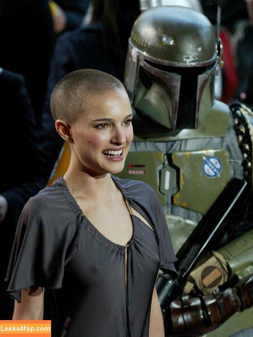 Natalie Portman / natalieportman слитое фото фото #0679