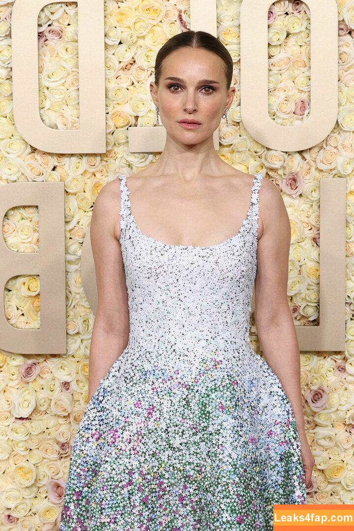 Natalie Portman / natalieportman слитое фото фото #0697