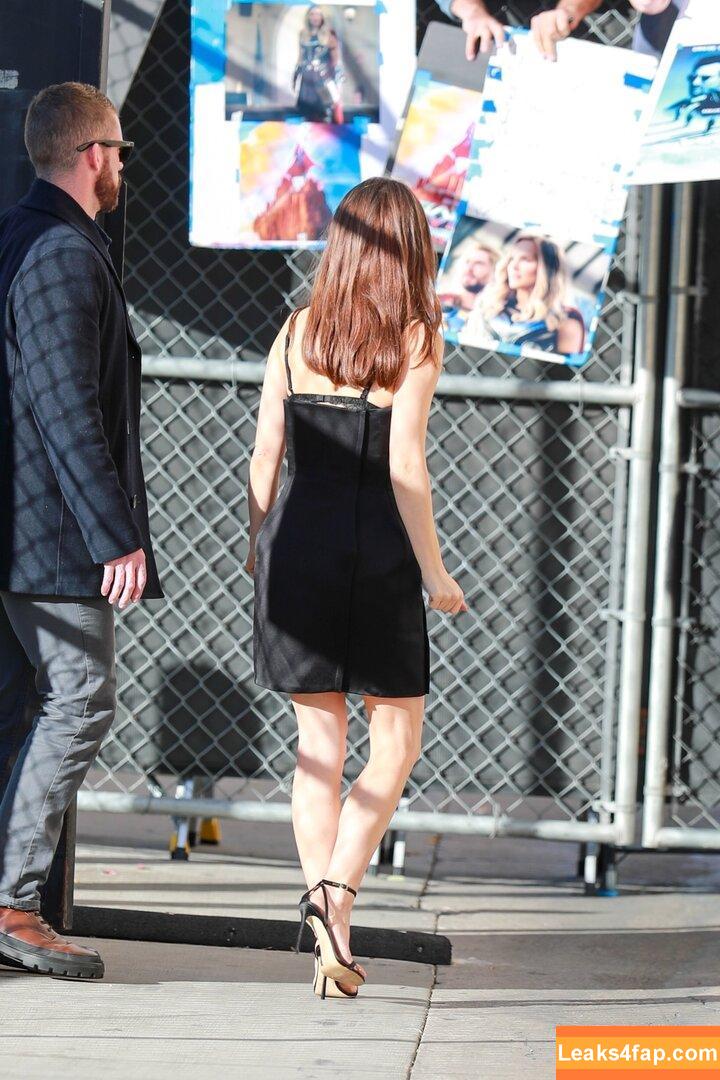 Natalie Portman / natalieportman слитое фото фото #0735